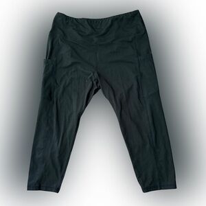 7/8 Black Athletic Leggings with Pockets Size Large